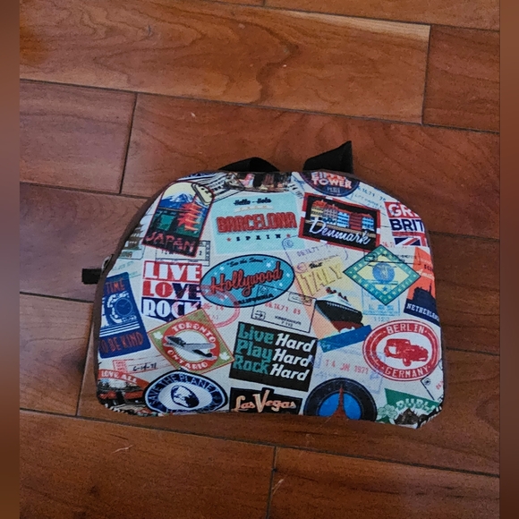 Convertible Backpack - Picture 7 of 16